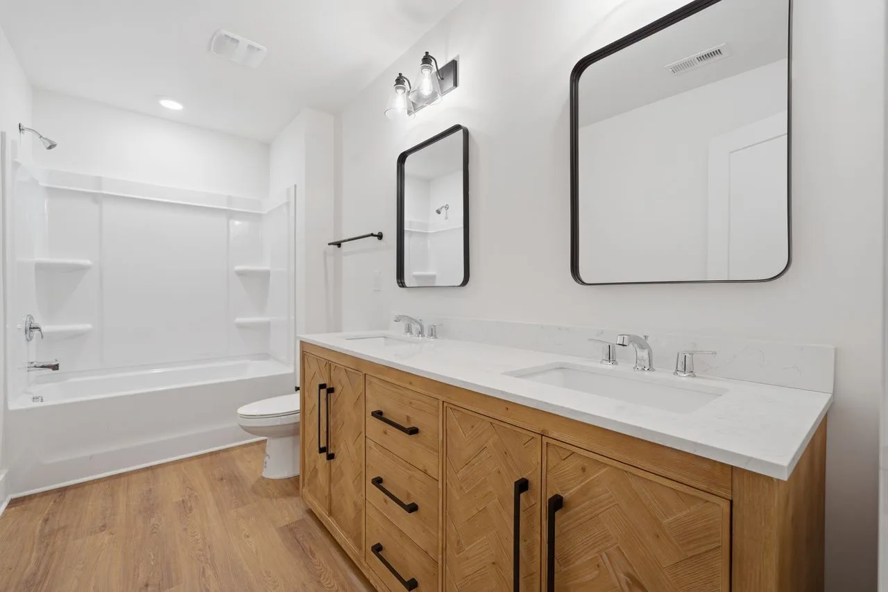 Full bath — 1424 Quiver Way custom home, York SC